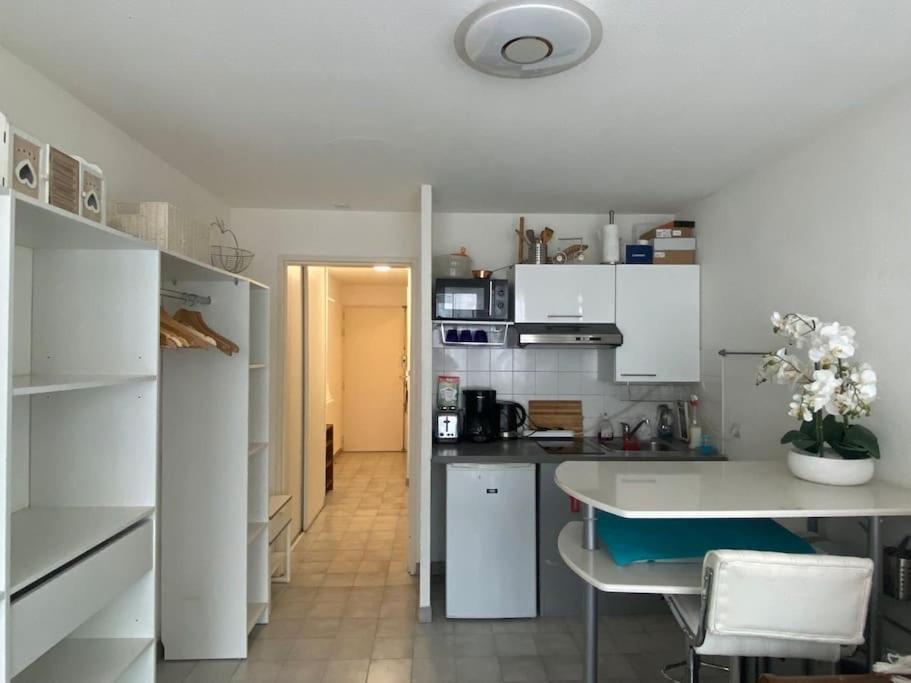 Appartement 23 M2 A Nice, 2E Ligne Du Front De Mer Eksteriør bilde